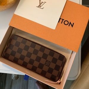 ❌SOLD❌LV damier ebene clemence rose
